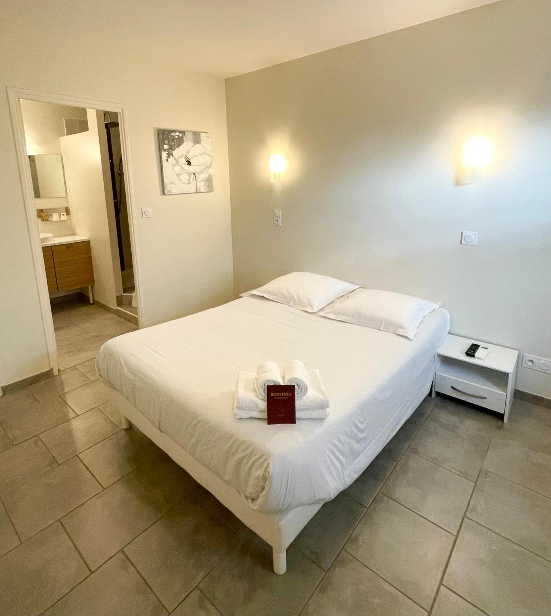 Hotel Nemo Aeroport De Pau - Kb Hotel Group Sauvagnon Exteriér fotografie